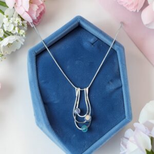 Artezan Jewellery necklace